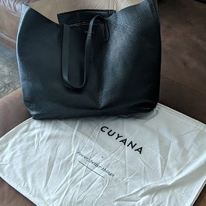Cuyana Structured Tote